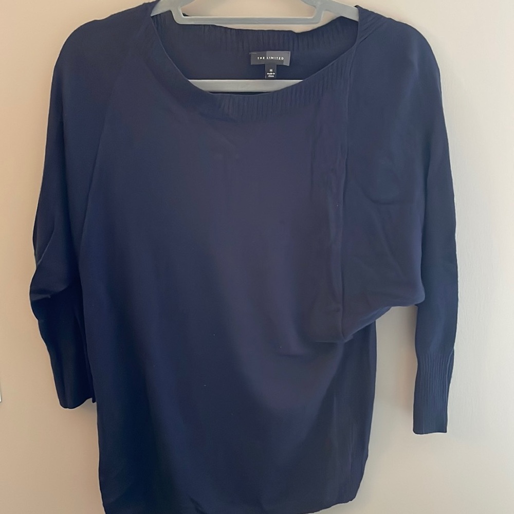 Womens light weight sweater